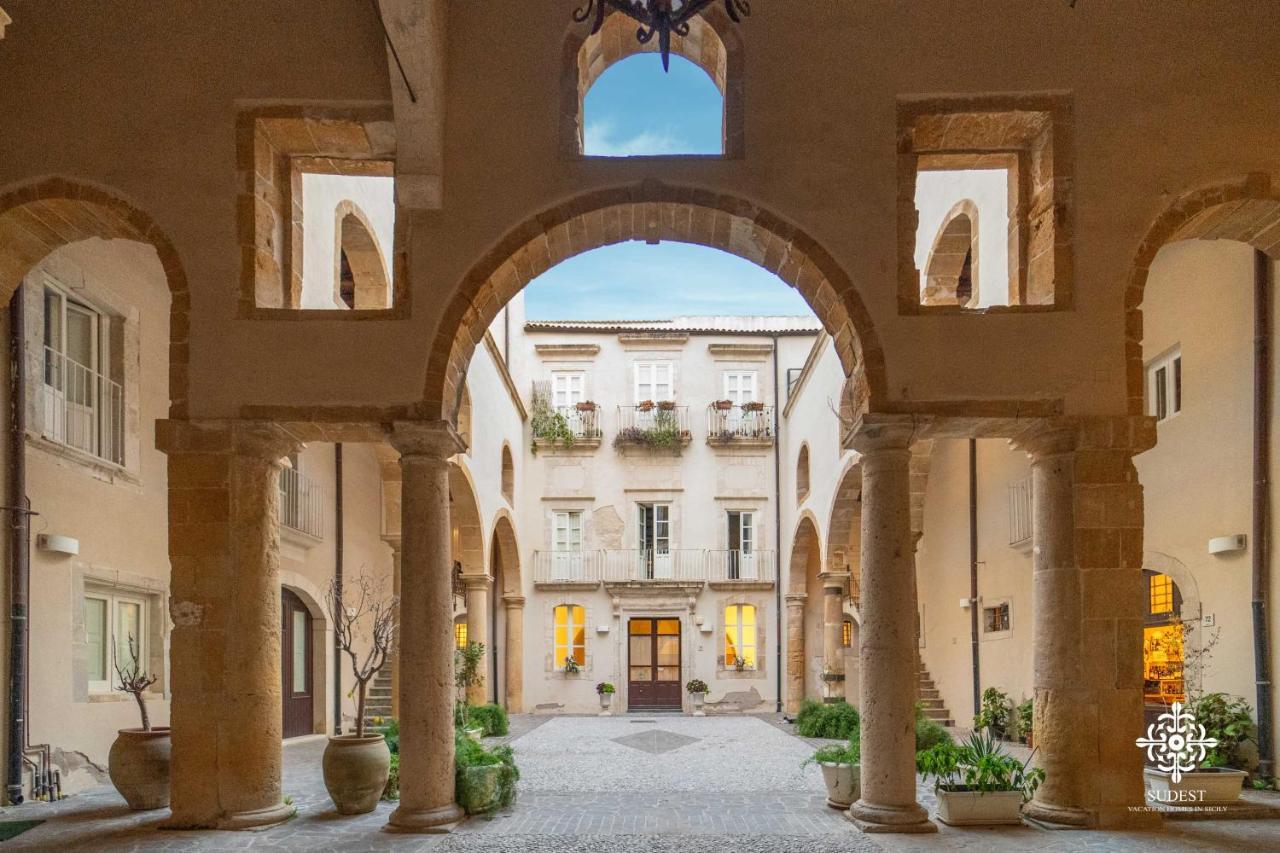Ferienwohnung Residenza Dumah - Elegante Dimora In Centro Syrakus Exterior foto