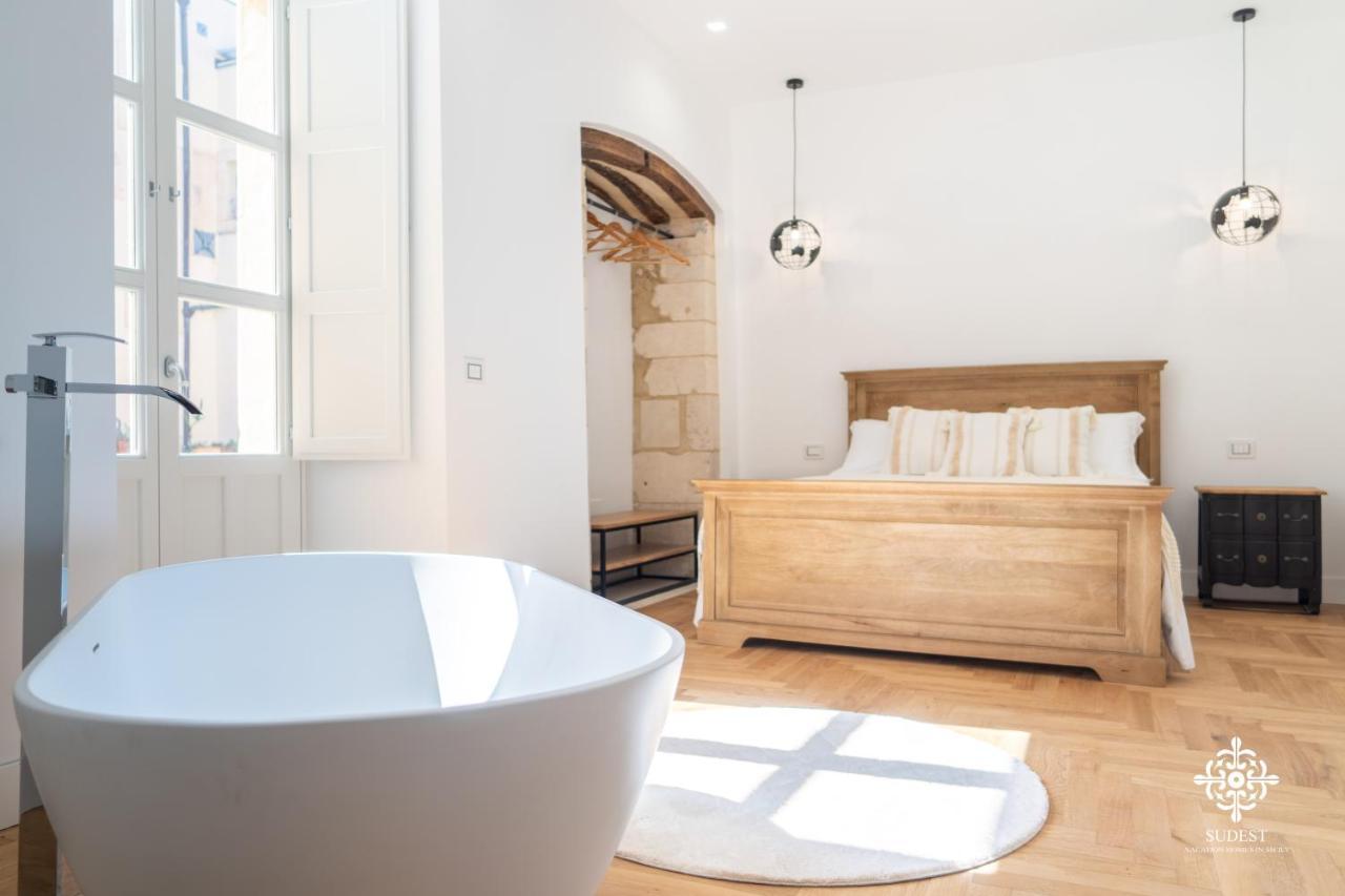 Ferienwohnung Residenza Dumah - Elegante Dimora In Centro Syrakus Exterior foto