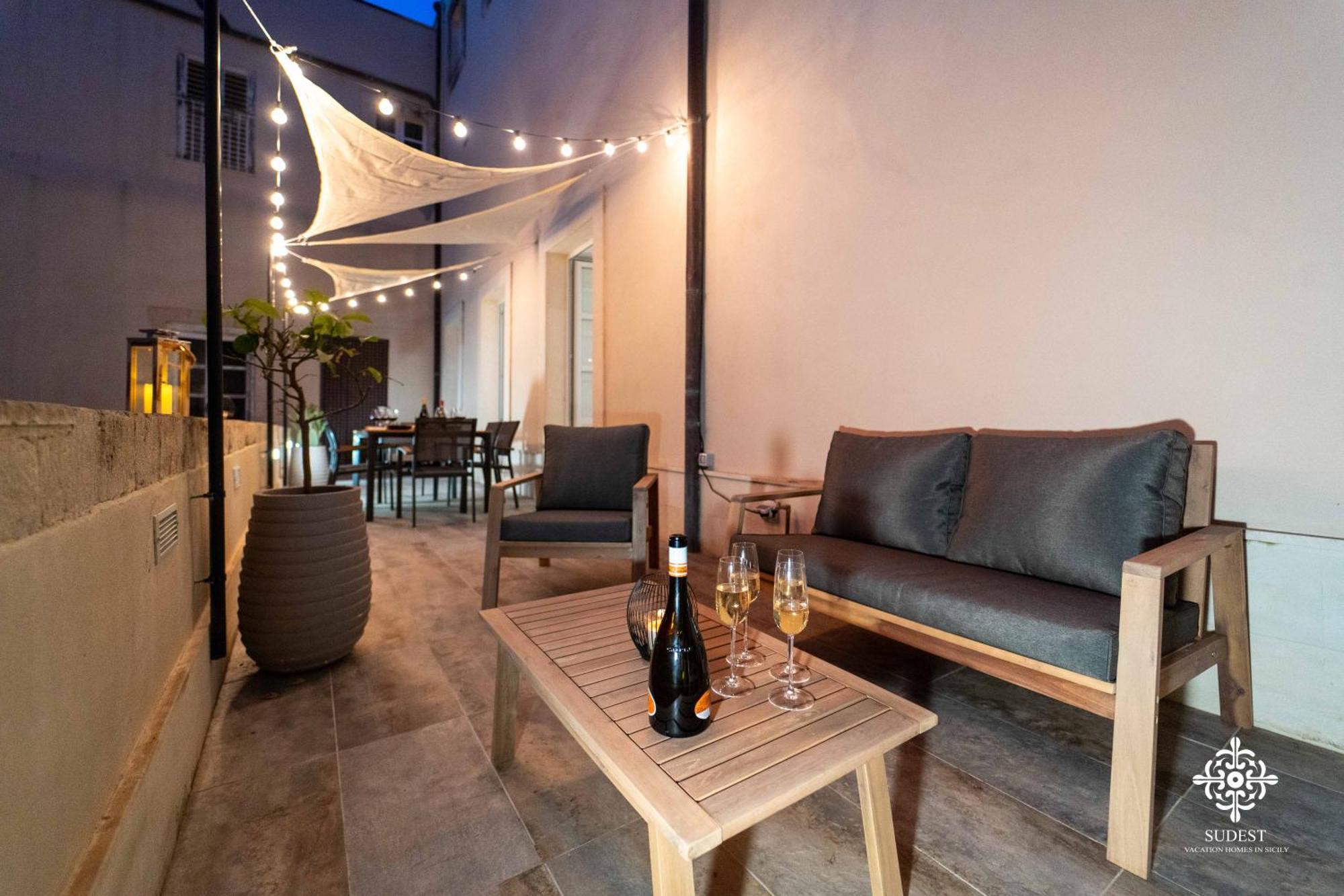 Ferienwohnung Residenza Dumah - Elegante Dimora In Centro Syrakus Exterior foto